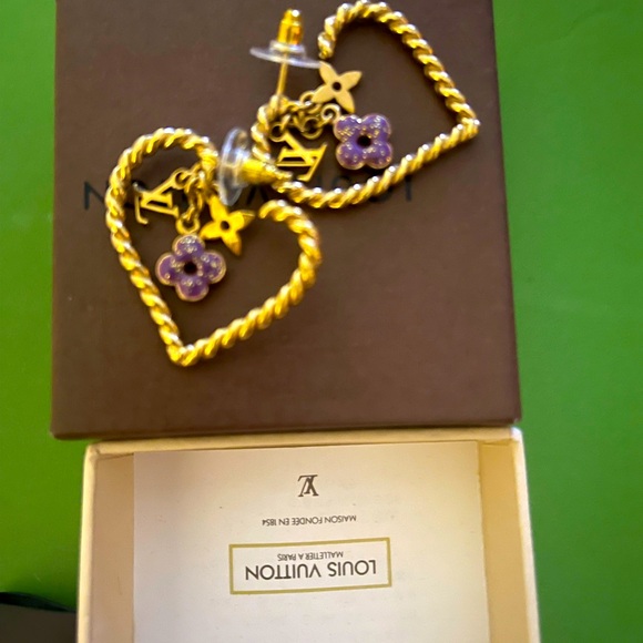 Louis Vuitton Sweet Monogram Earrings - Picture 1 of 2